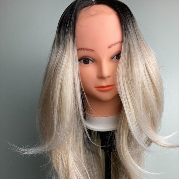Ombre Blonde Lace Front Wig - Picture 10 of 10
